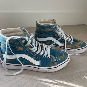 Vans ComfyCush Sk8-Hi Sneaker | Size 7.5